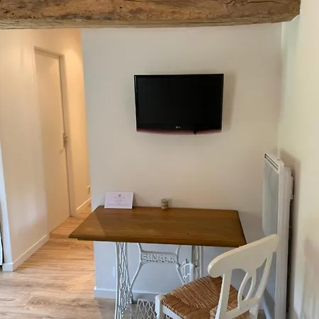 Clos De La Court D'aron Frühstückspension