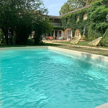 Le Clos De La Court D'aron Couette-café Saint-Cyr-en-Talmondais