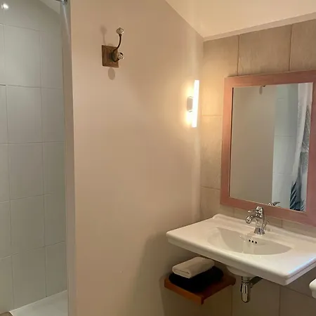 Frühstückspension Clos De La Court D'aron 3*