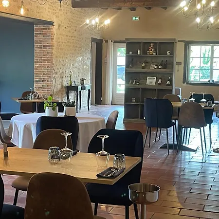 Le Clos De La Court D'aron Couette-café Saint-Cyr-en-Talmondais